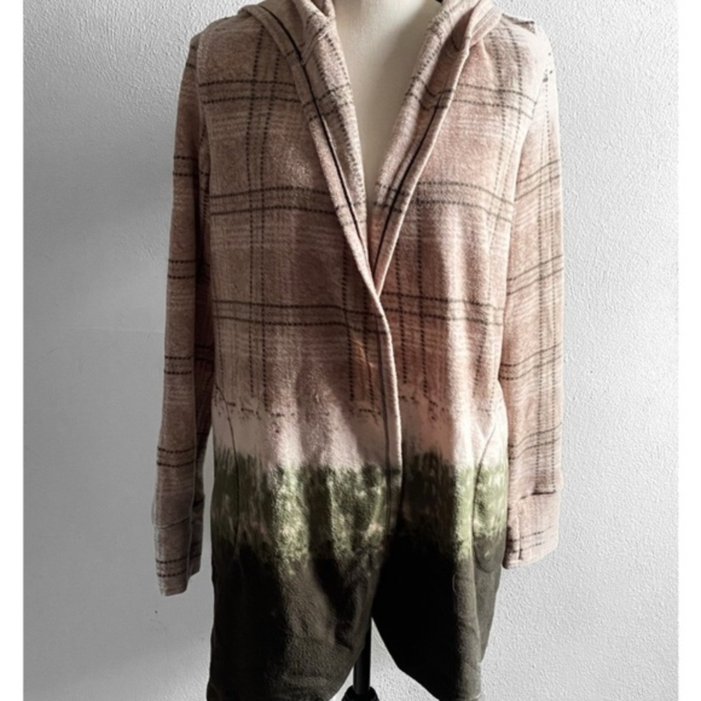 Ouddl buds cardigan size M